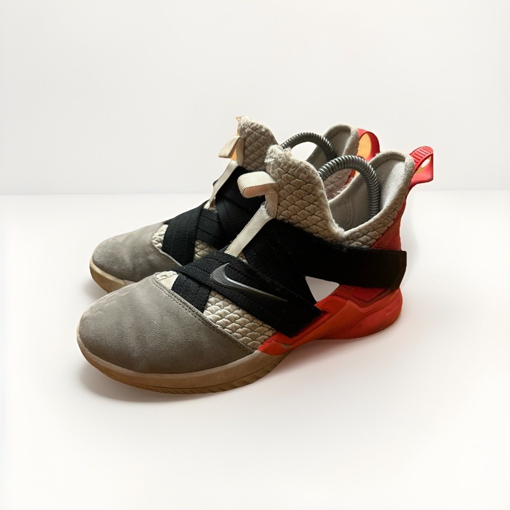 Nike LeBron Soldier 12 - Flash Crimson Boys Size 5Y Basketball Gym School Shoe
